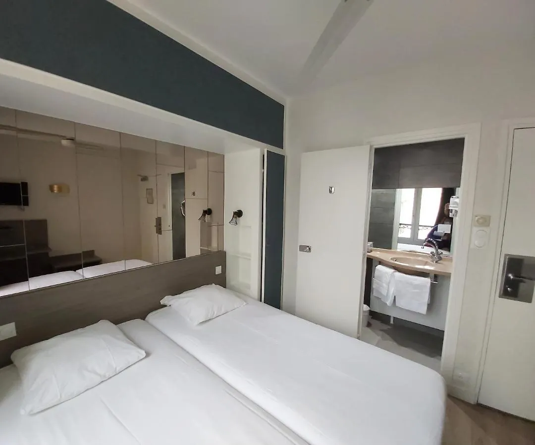Hotel Eiffel Kensington 2*
