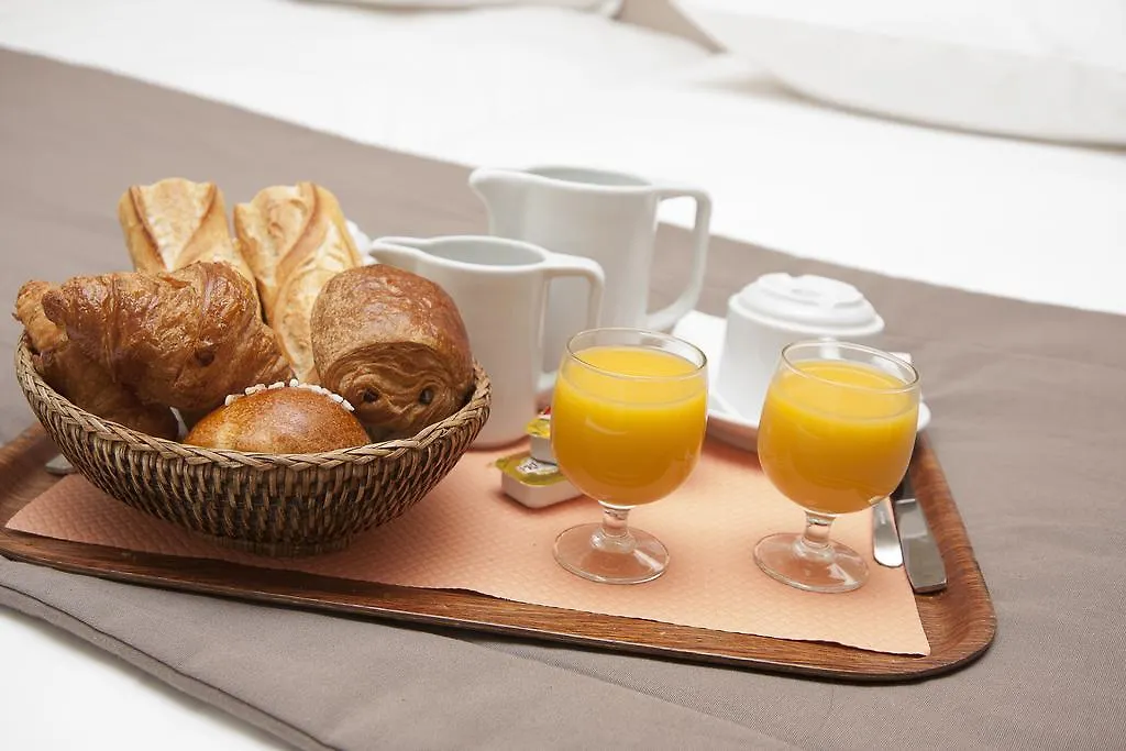 Eiffel Kensington Hotell Paris
