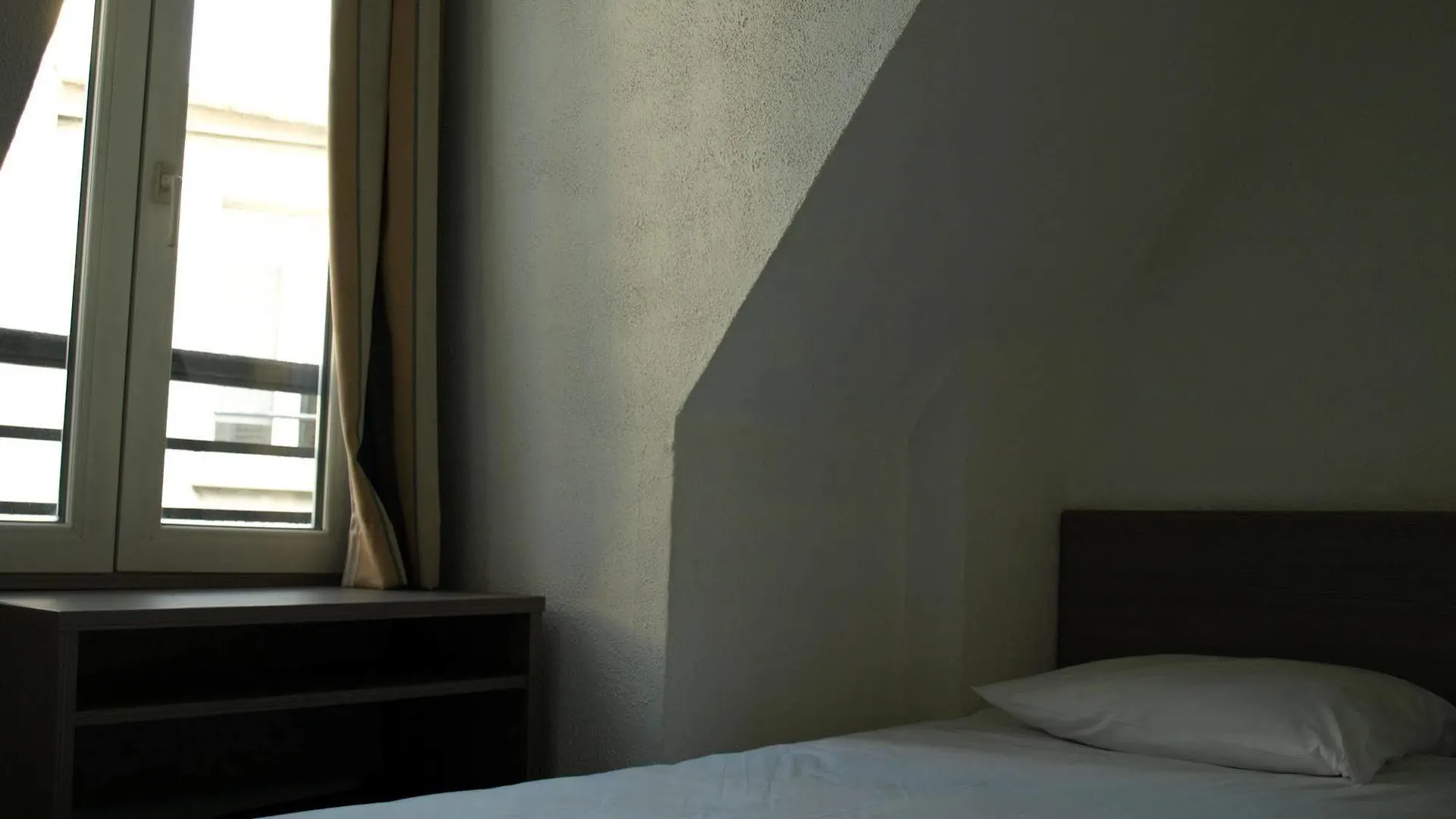 Hotel Eiffel Kensington